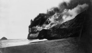 The Burning of the Cliff House, San Francisco, California  1907